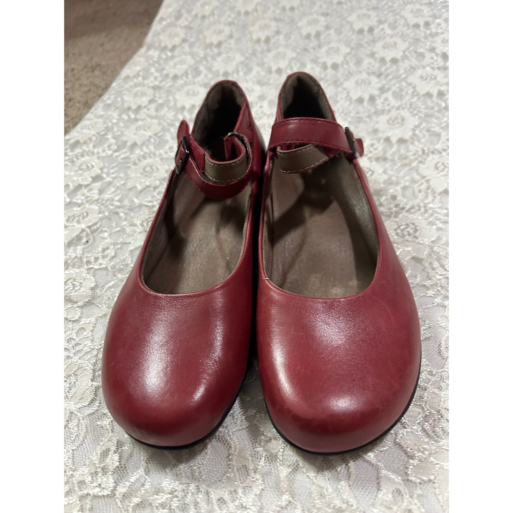 Earth Alder Dalma Red Leather Mary Jane Flats 10M Cottagecore Fall Preppy Retro - Picture 3 of 9